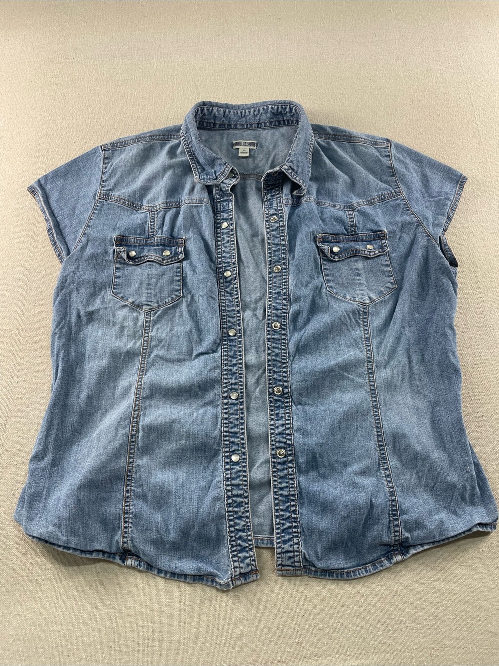 Gap Denim Button-Front Short Sleeve Shirt - Light Blue